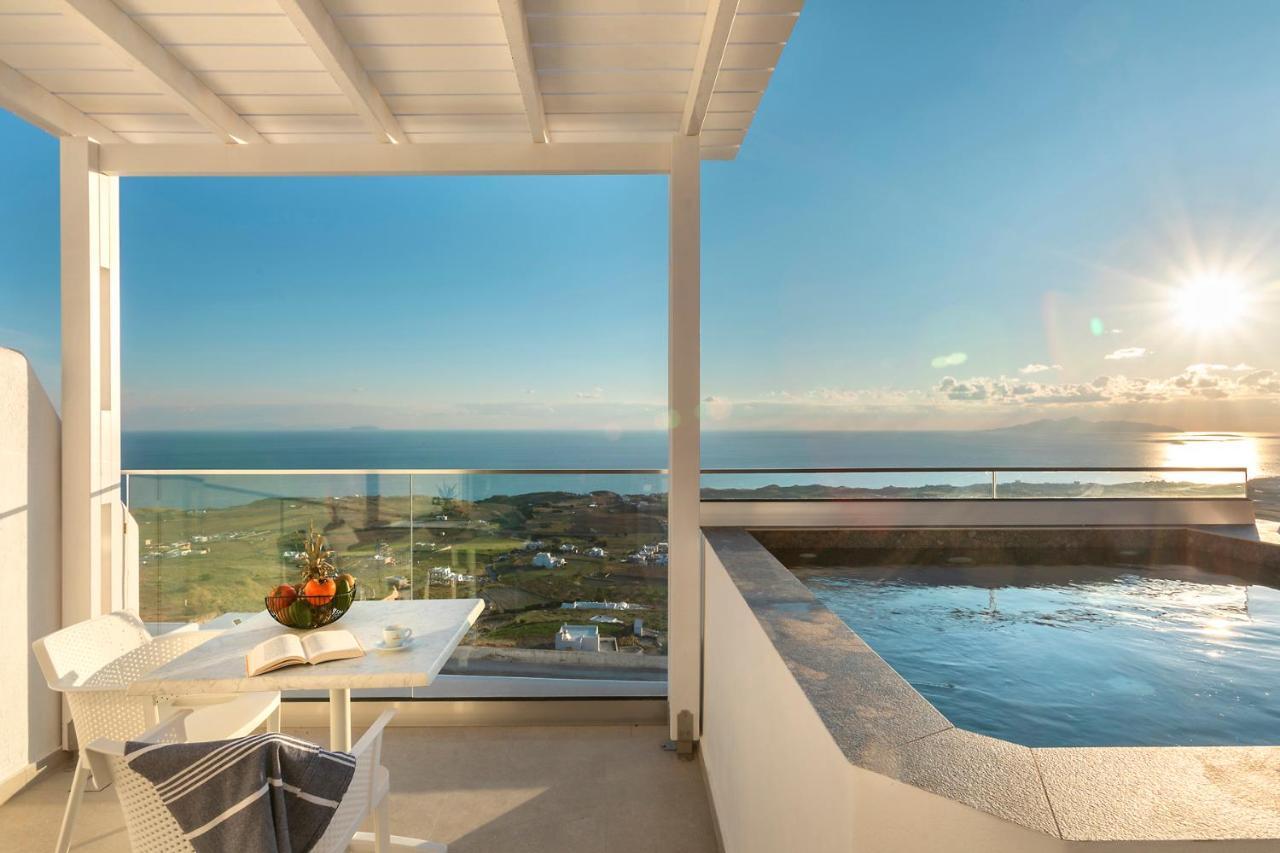 La Estrella 4 Suites With Sea View & 4 Prive Hot Tub Vourvoúlos Eksteriør bilde